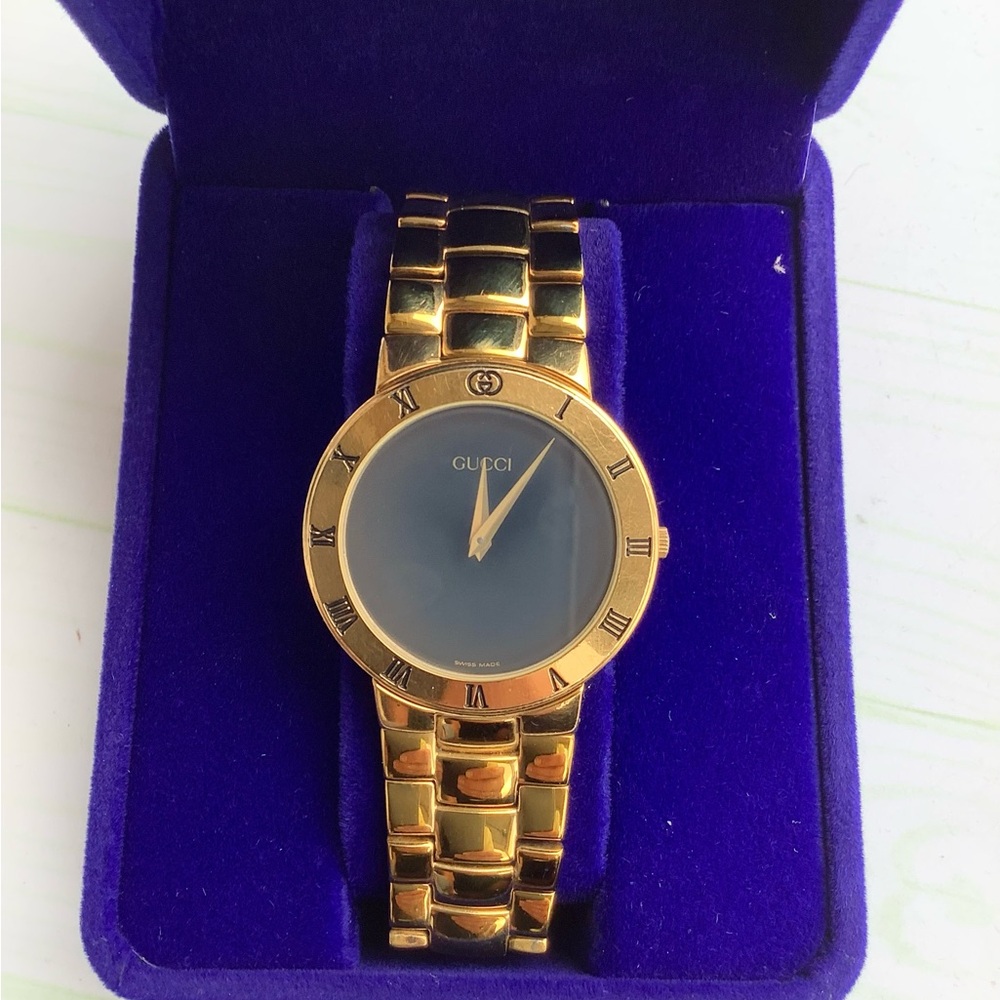 Authentic GUCCI dress watch🌟UNISEX🌟 - Picture 14 of 15